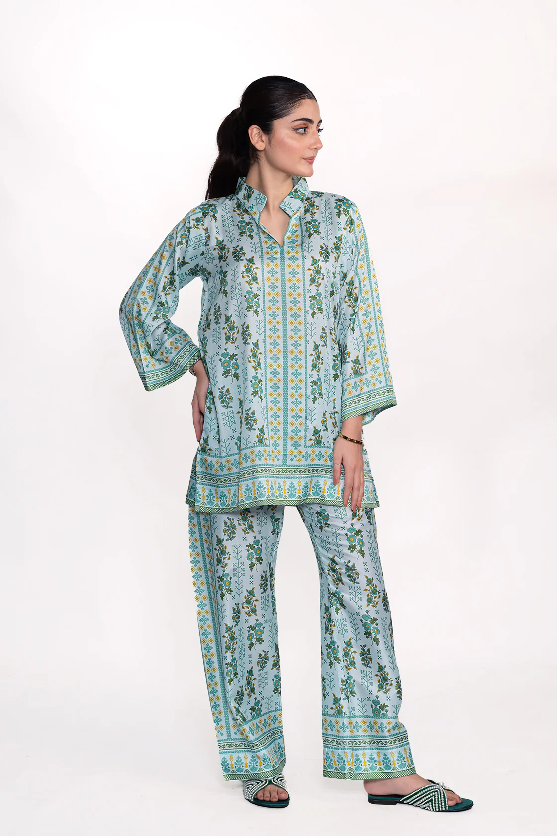 CALLA LILY FLORAL PRINTED CREPE LAWN CO-ORD SET