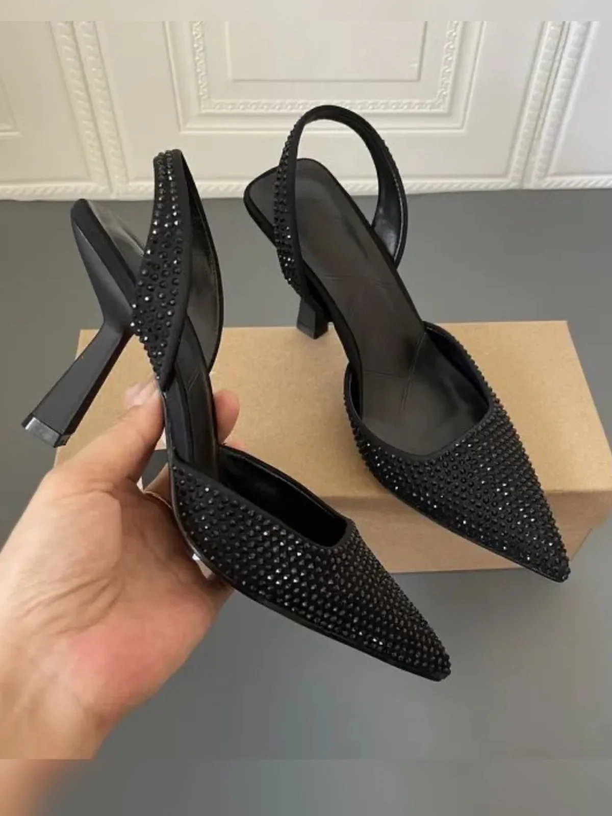 Deja Vu Stone Heel